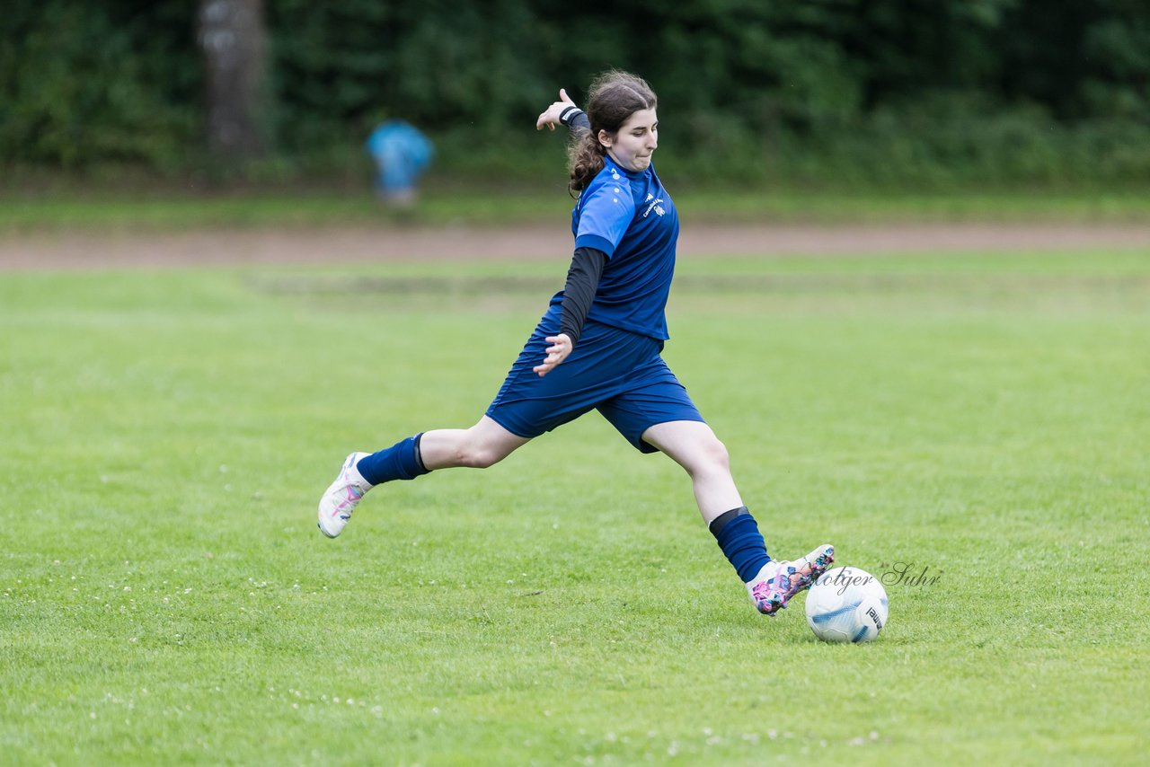 Bild 339 - Loewinnen Cup